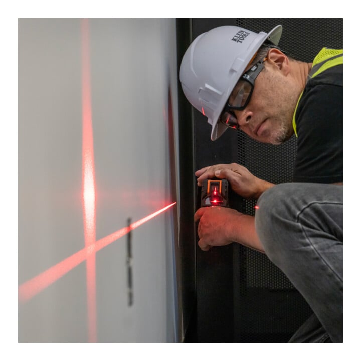 Klein Tools Laser croix auto-nivelant rouge avec points de repère