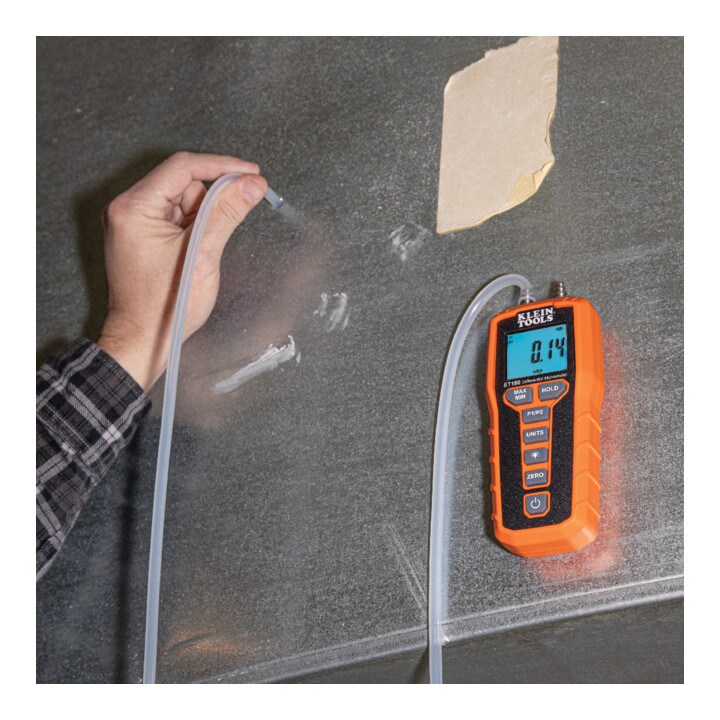 Klein Tools Manomètre numérique de pression différentielle ±60 inH2O avec lumière et aimant