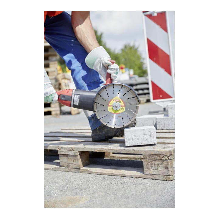 Klingspor DT 900 B Diamanttrennscheiben 115 x 2,4 x 22,23 mm 8 Segmente 33 x 2,4 x 12 mm Standardverzahnung