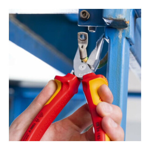 KNIPEX 08 26 185 Spitz-Kombizange isoliert mit Mehrkomponenten-Hüllen, VDE-geprüft verchromt 185 mm
