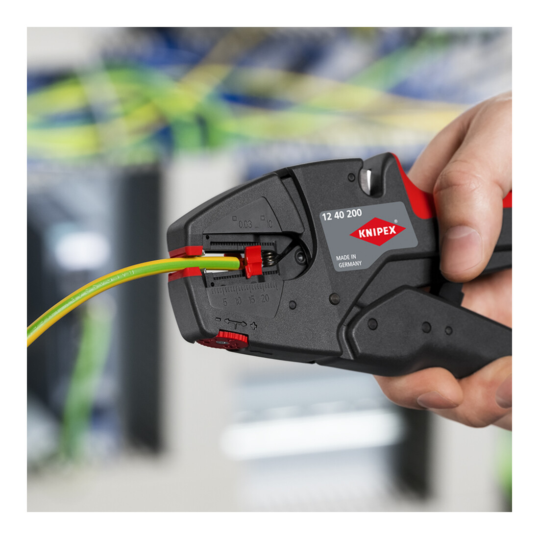 KNIPEX 12 40 200 Zelfinstellende afstriptang 200 mm