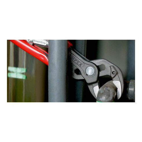 KNIPEX 85 01 250 SmartGrip® Wasserpumpenzange mit automatischer Einstellung mit Kunststoff-Hüllen grau atramentiert 250 mm