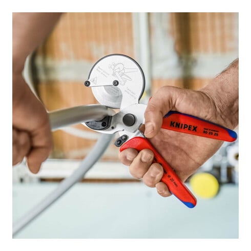 KNIPEX 90 25 25 Rohrschneider für Verbund- und Kunststoffrohre mit Mehrkomponenten-Hüllen verchromt 210 mm