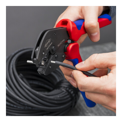 KNIPEX 97 33 03 MultiCrimp® Crimpzange mit Wechselmagazin mit Mehrkomponenten-Hüllen brüniert 250 mm