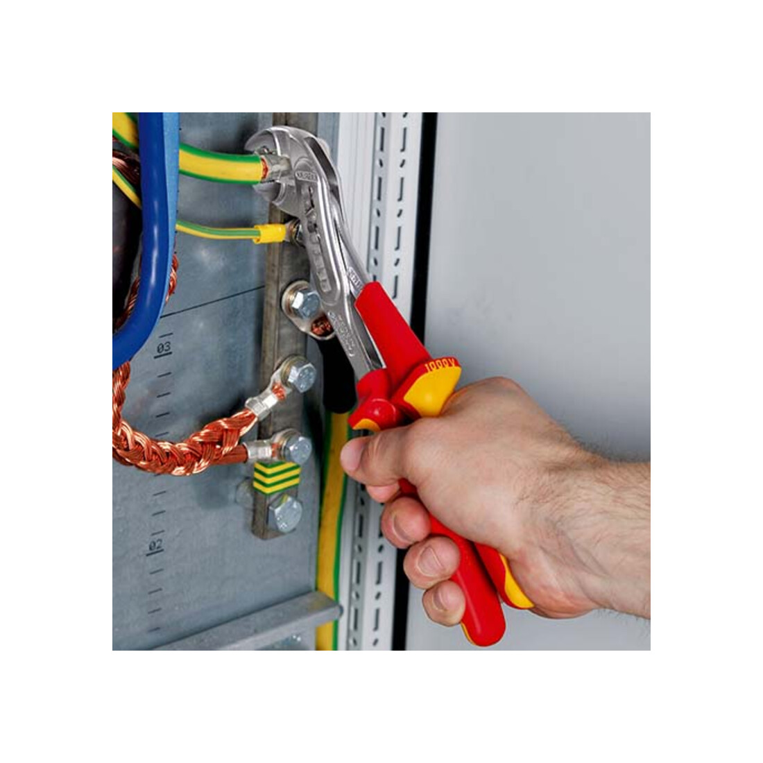 Pince pour pompe à eau Alligator® chromée isolée par immersion VDE KNIPEX