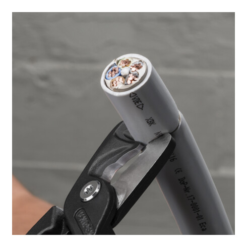 KNIPEX Coupe-câbles VDE avec poignées multi-composants 225 mm tête fine