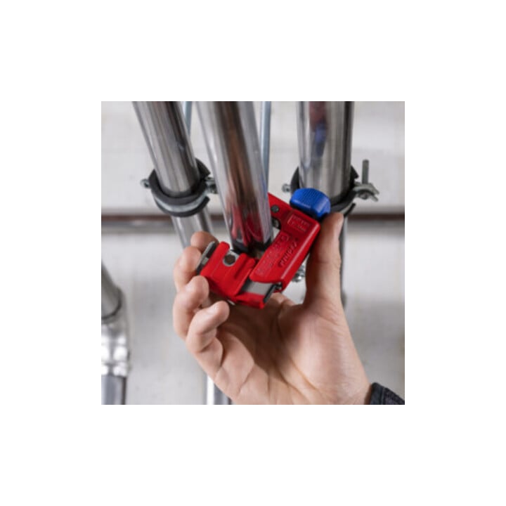 KNIPEX Coupe-tube pour cuivre, laiton et acier inoxydable 3-30 mm
