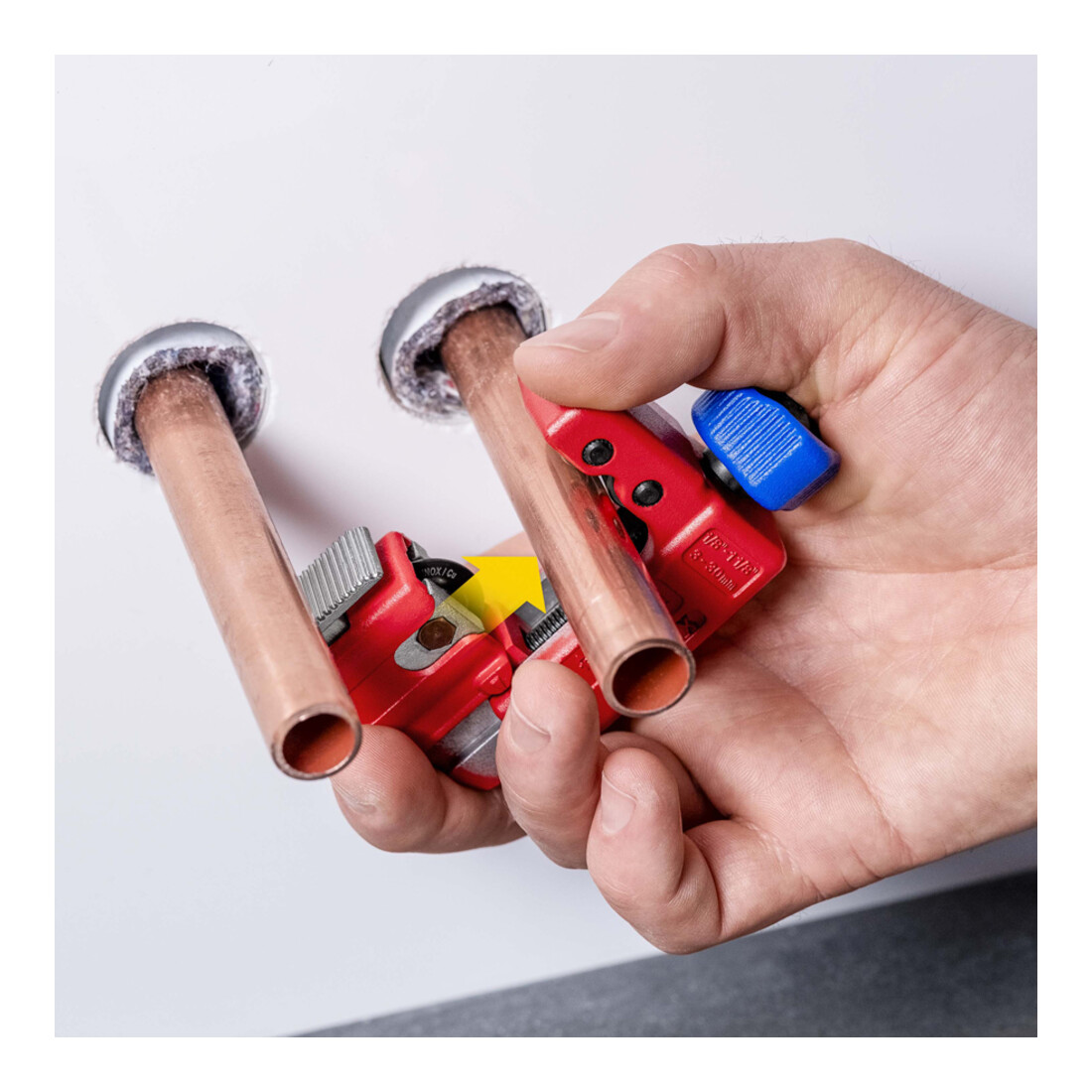 KNIPEX Coupe-tube pour cuivre, laiton et acier inoxydable 3-30 mm