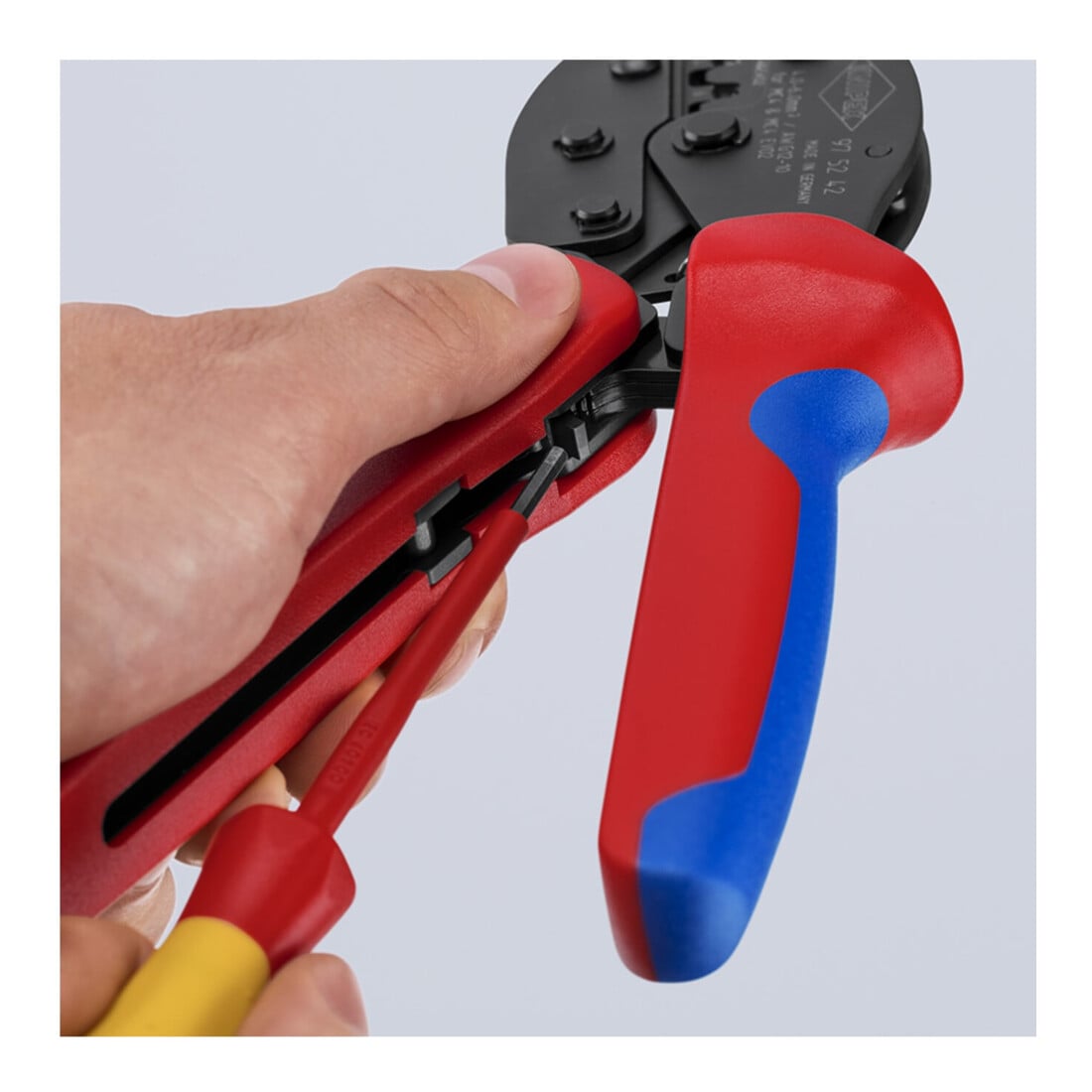 Knipex Pince à sertir PreciForce 250 mm SB pour MC4 / MC4 EVO2 4/6 mm²