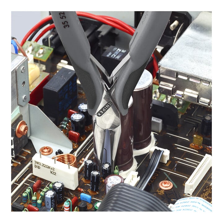 KNIPEX Pince de préhension électronique ESD 35 52 145 ESD, 145 mm, poli miroir, manche multi-composants, articulation traversante