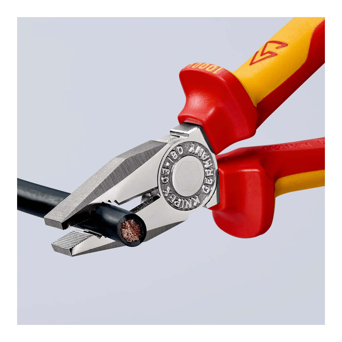 Pince combinée Knipex chromée, isolée avec douilles à plusieurs composants, certifiée VDE