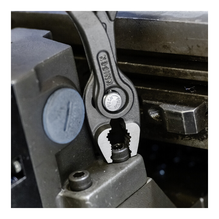 KNIPEX TwinGrip voor- en zijklem 150 mm grijs comfortgrepen 82 02 150