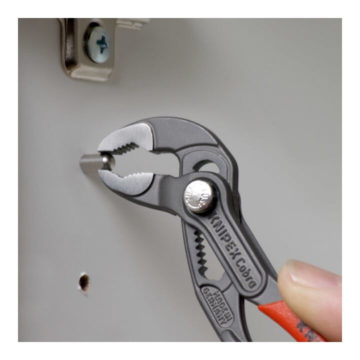 Knipex Wasserpumpenzange Cobra 125mm poliert