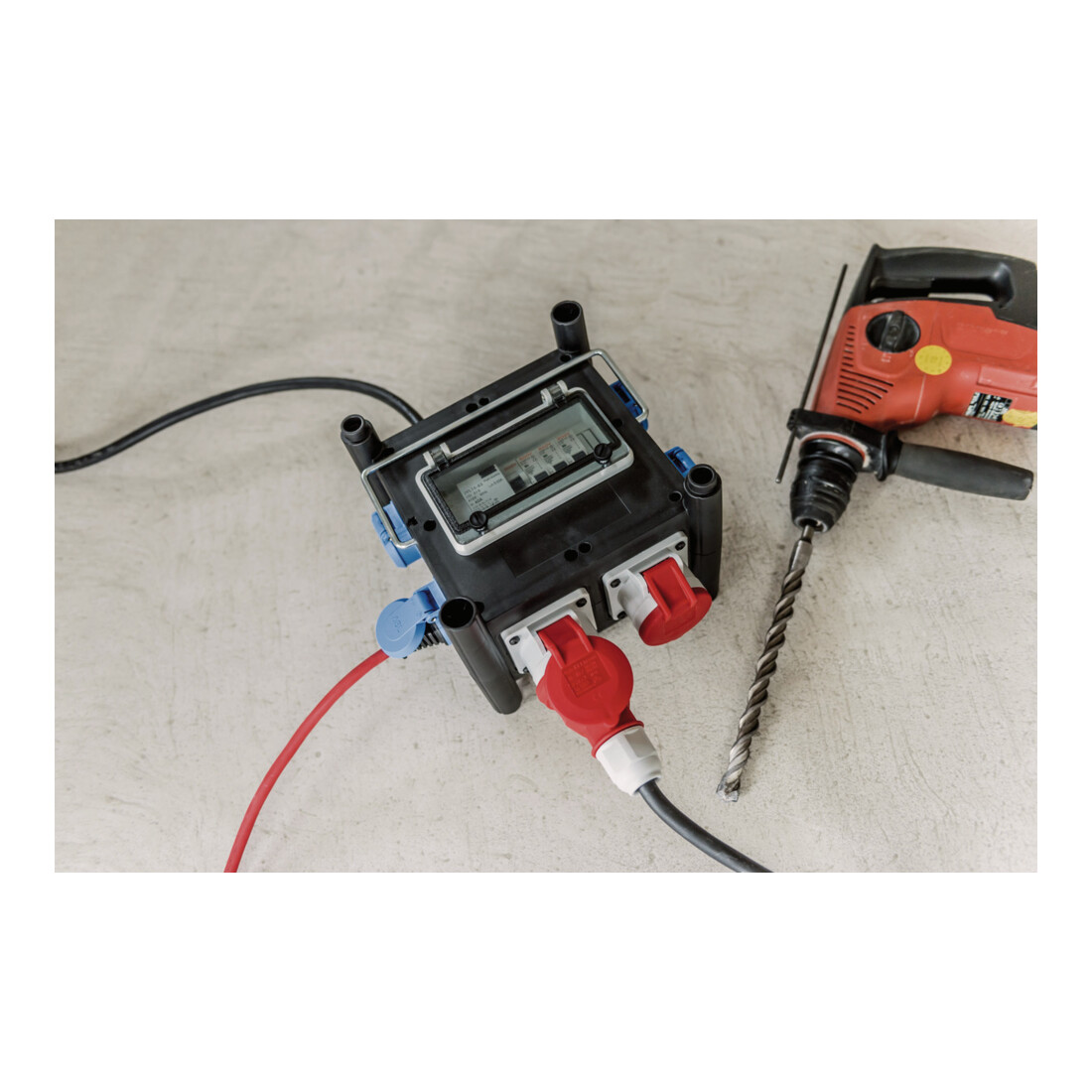 Kompakter distributeur de courant en caoutchouc BSV 3 FI/16 2 IP44 2m H07RN-F 5G2,5 - 2xCEE16A, 5x230V