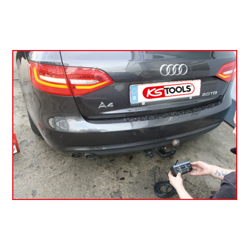 KS Tools 12V trekkend voertuig tester / tester voor aanhanger krachtdop set 7 + 13-polig, 2-delig