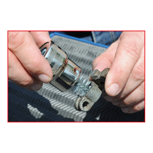 KS Tools Accu Pool en Terminal Schoonmaakborstel, 120mm
