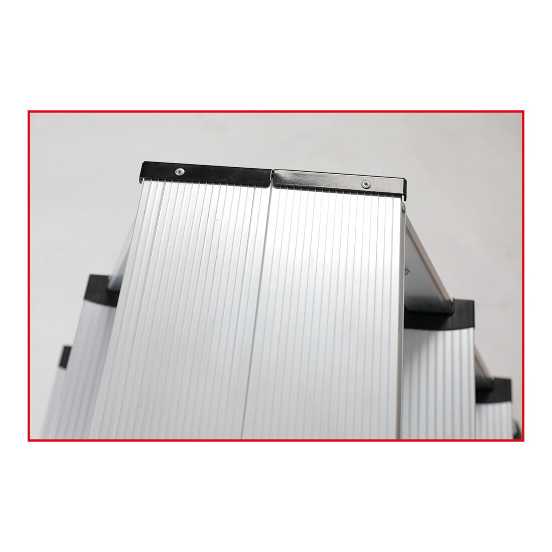 KS Tools aluminium trapladder