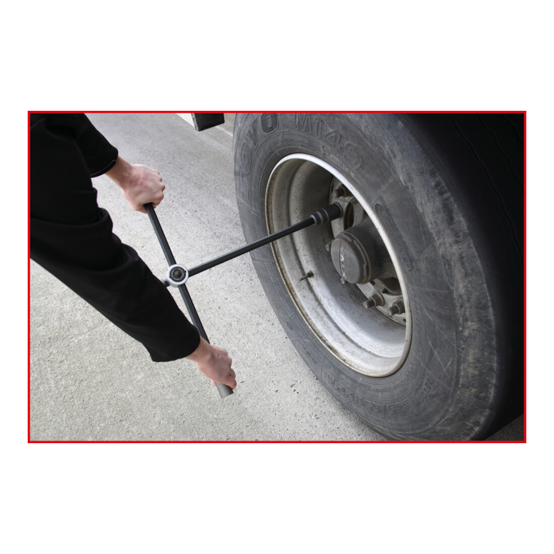KS Tools Chiave a croce per bulloni ruote auto con snodo, 3/4"x24x27x32mm