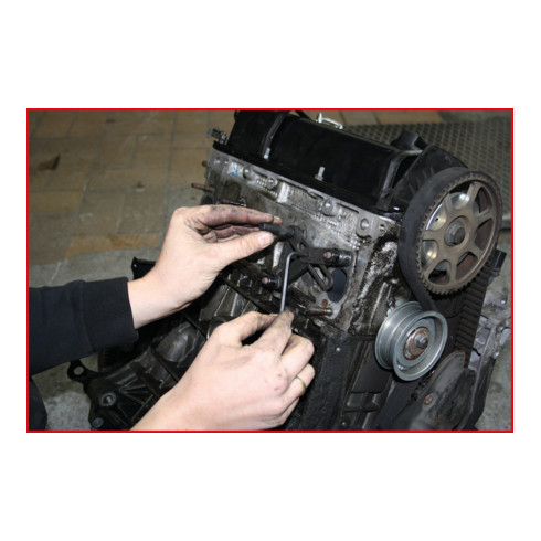 KS Tools Gabarit de perçage pour culasse, 28 pcs.