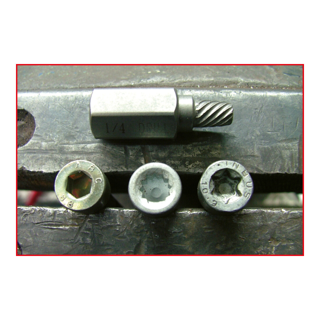 KS Tools Jeu d'extracteurs pour vis creuses, 15pcs.