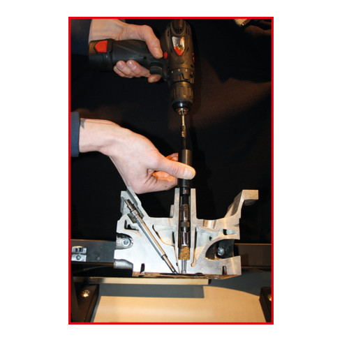 KS Tools Kit de nettoyage du puits d'injection, 23 pcs