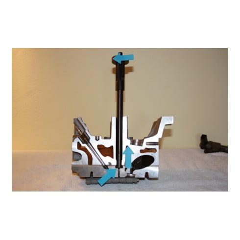 KS Tools Kit per la pulizia delle sedi degli iniettori, 13pz.