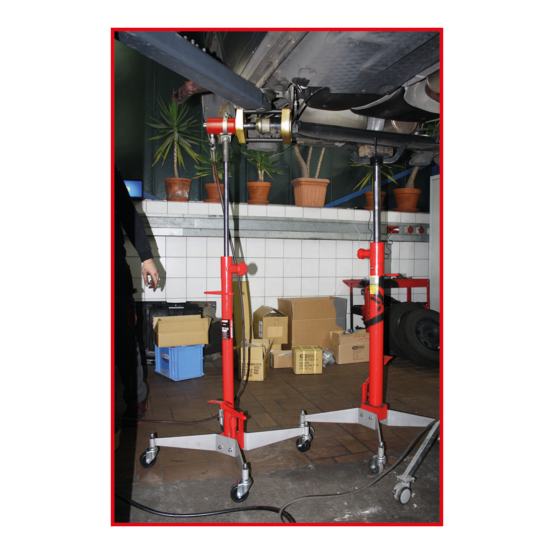 KS Tools Set di supporti per cilindri idraulici, 4pz.