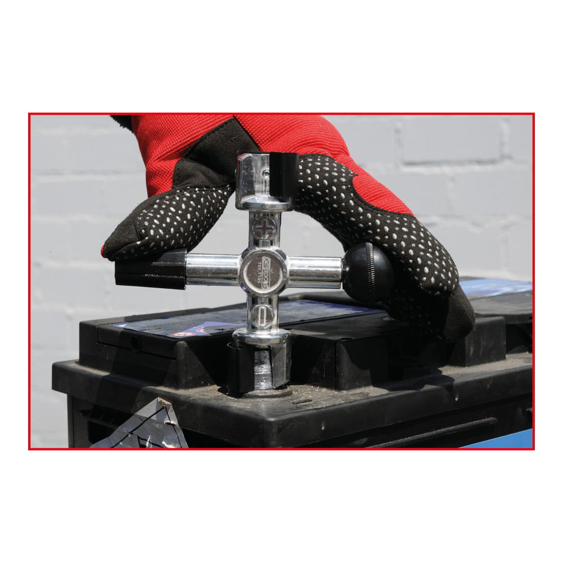 KS Tools Utensile a croce per pulizia poli batteria
