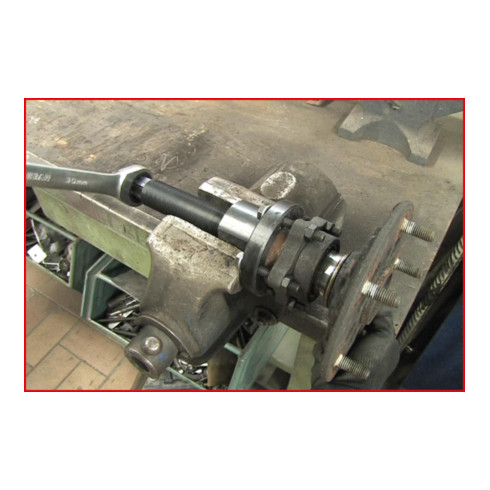 KS Tools Utensili per cuscinetti ruota Ford Transit, 17pz.