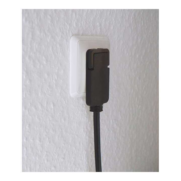 Brennenstuhl Qualitäts-Kunststoff-Verlängerungskabel mit Flachstecker H05VV-F3G1,5