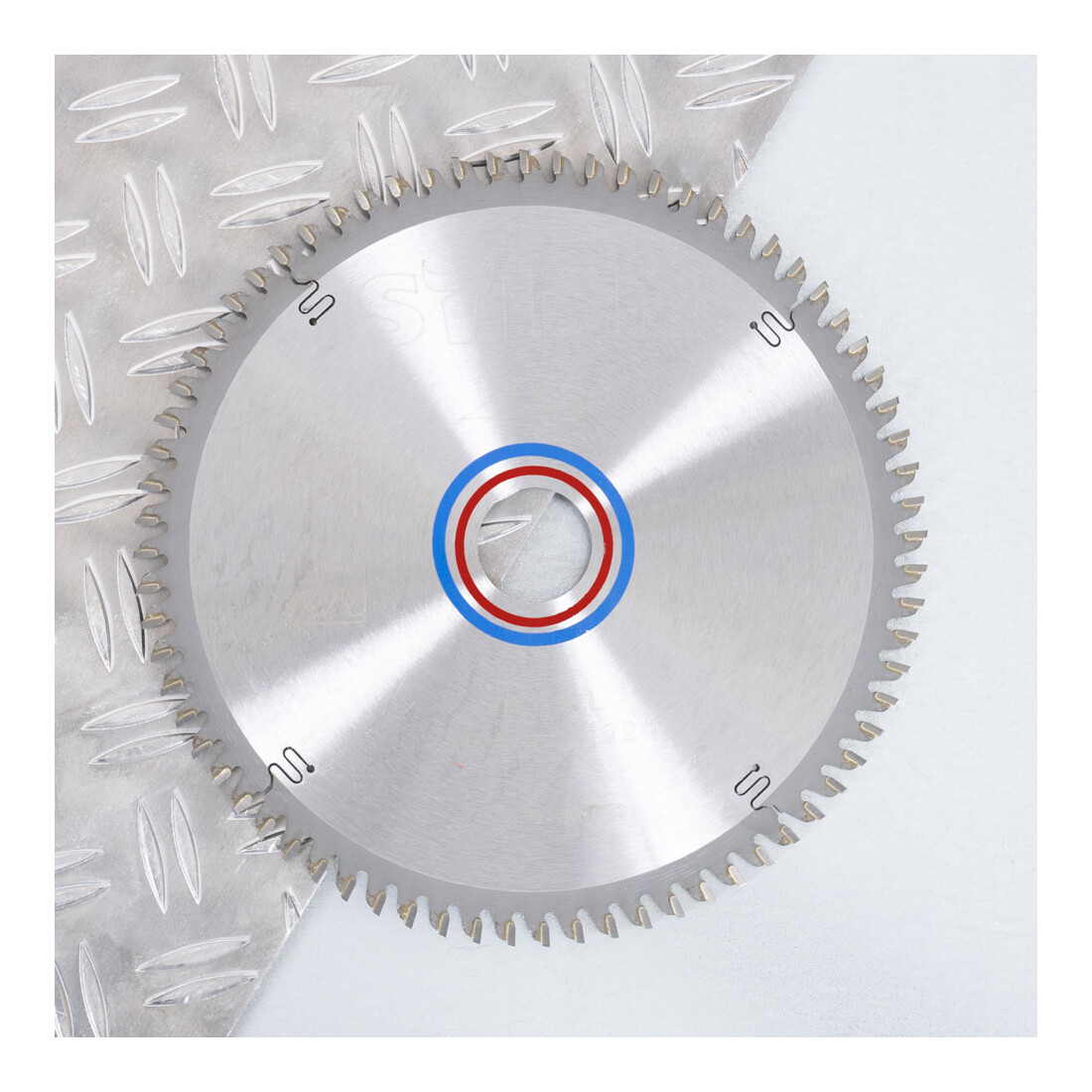 Lame de scie circulaire STIER Professionnel métal 210x2,4x30 72TF