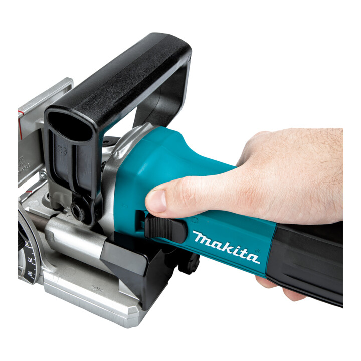 Lamelleuse Makita PJ7000J dans MAKPAC