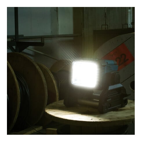 Lampe de chantier Makita LED 14.4V-18V