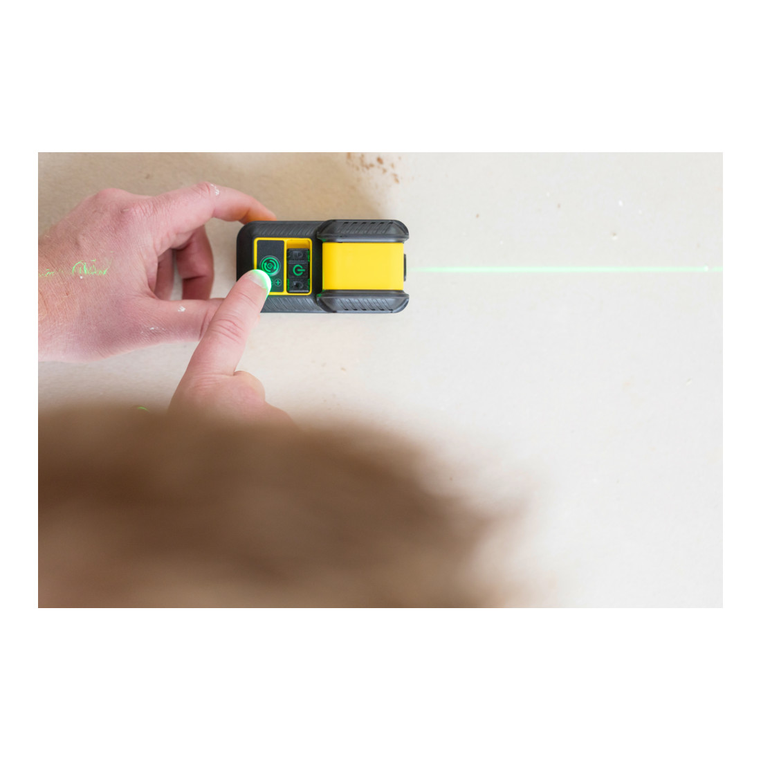 Laser a linee Stanley Cross 360 verde