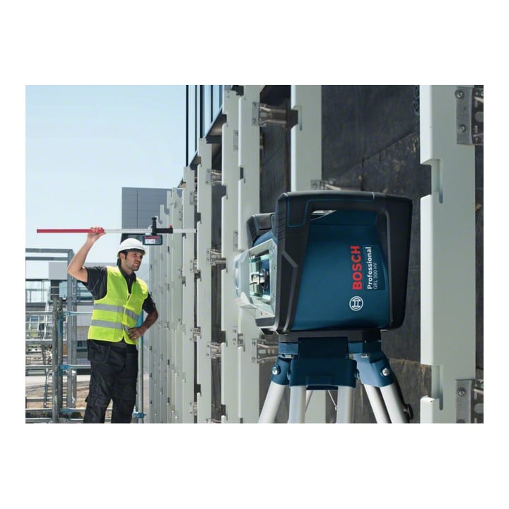 Laser rotatif Bosch GRL 500 HV avec trépied de construction BT 170 HD et tige de mesure GR 240