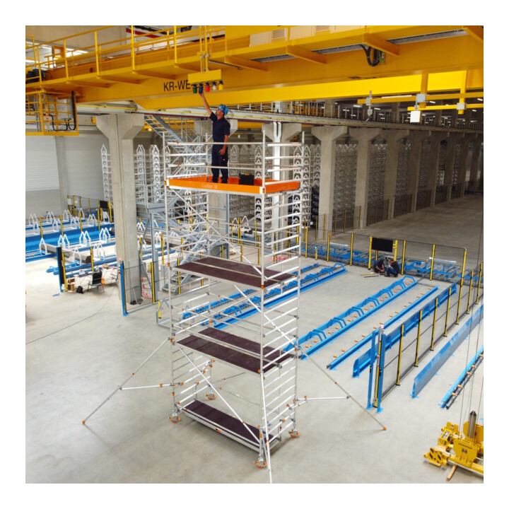 Layher Fahrgerüst Uni Breit P2 7,38 m Arbeitshöhe 9,38 m
