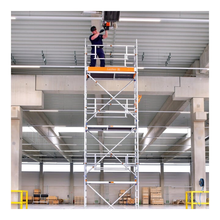 Layher Fahrgerüst Uni Leicht P2 SAFETY PLUS Doppelgeländer 7,26 m SH