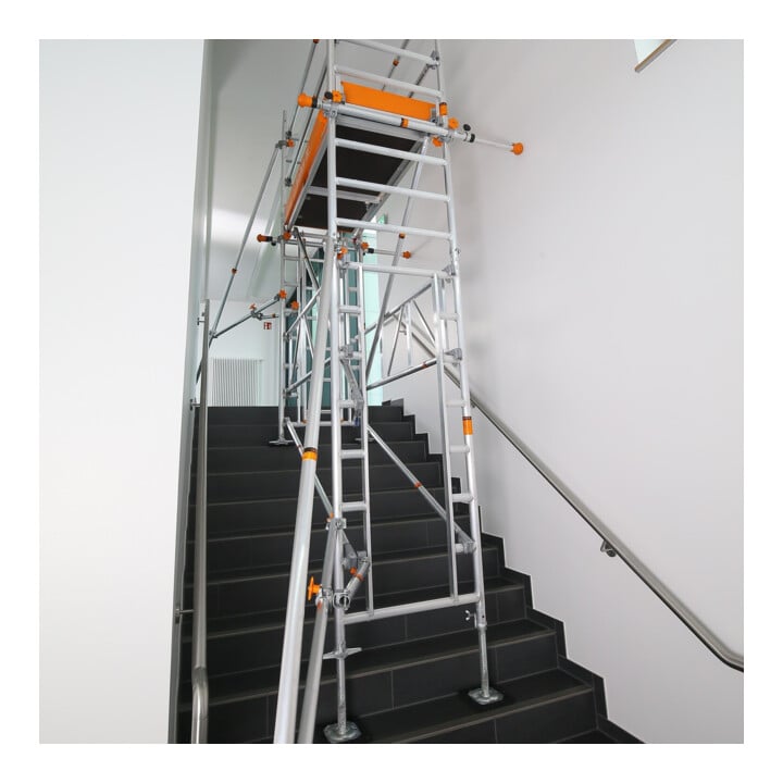 Layher Fahrgerüst Uni Leicht P2 Treppen-Kit 1603295