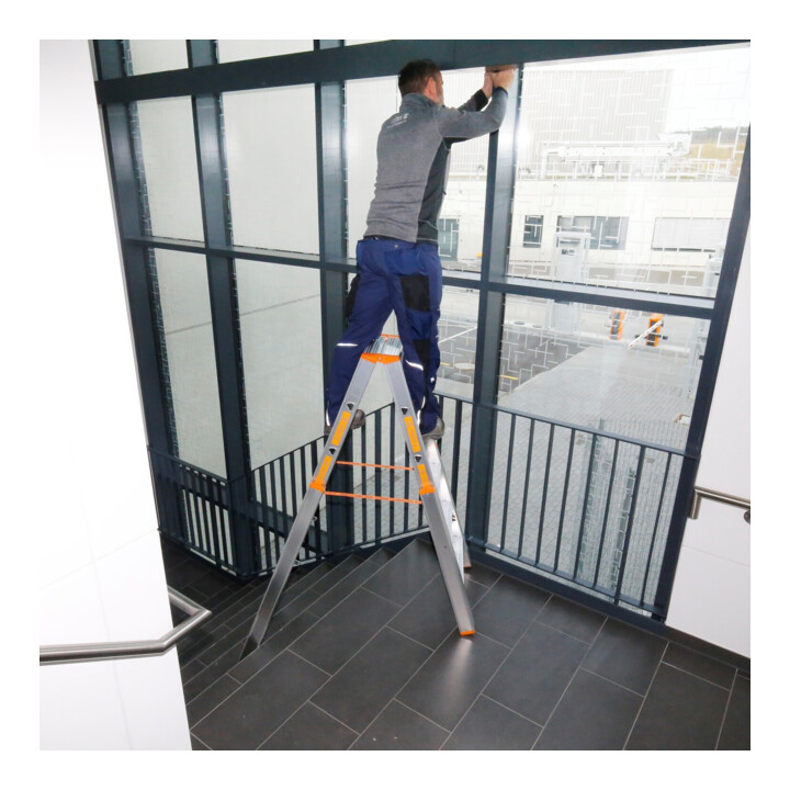 Layher Treppenstehleiter TOPIC 1062 2x7 Stufen