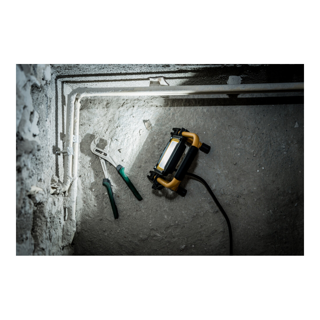 LED Arbeitsstrahler JARO 1050 M, 980lm, 9,6W, IP65, 2m H07RN-F 3G1,0, IP65