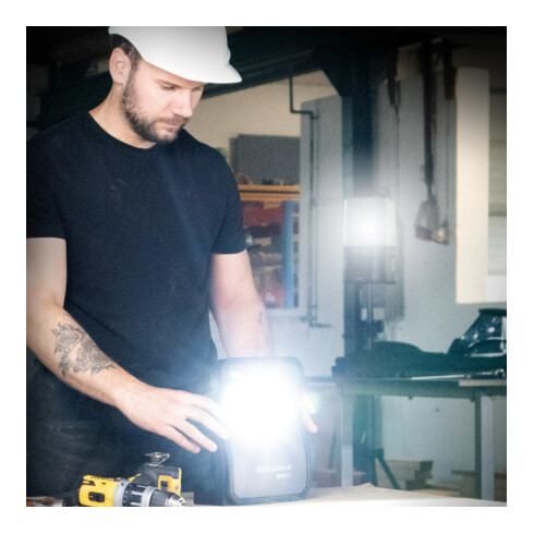 LED-Strahler NOVA 10 CONNECT 75 W 1000-10000 lm IP65 SCANGRIP