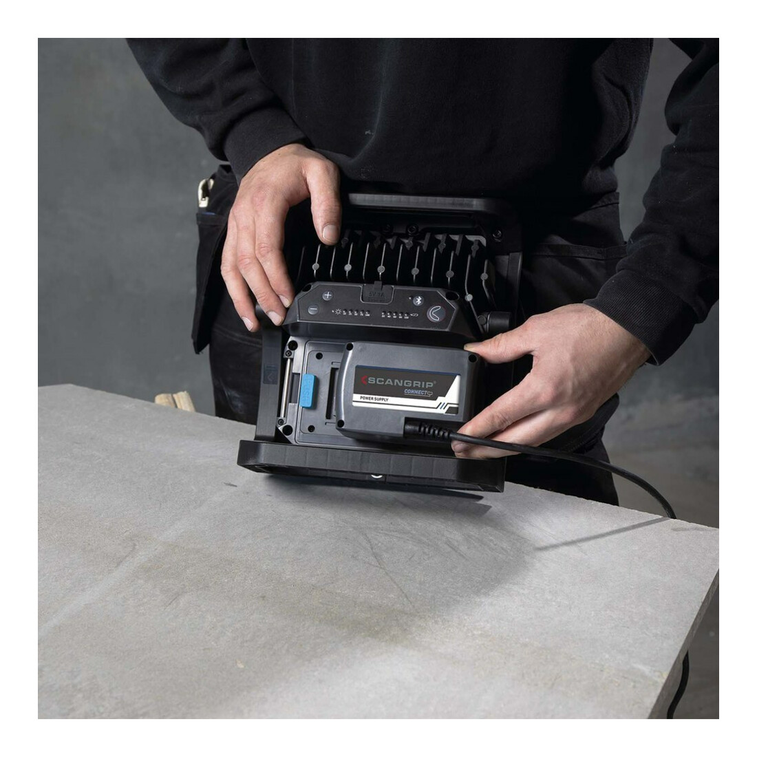 LED-Strahler NOVA 4 CONNECT 30 W 400-4000 lm IP65 SCANGRIP