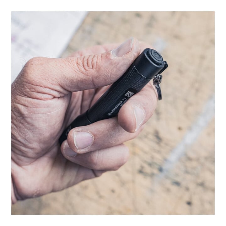 Ledlenser Lampe de poche P3 20-130 lumens