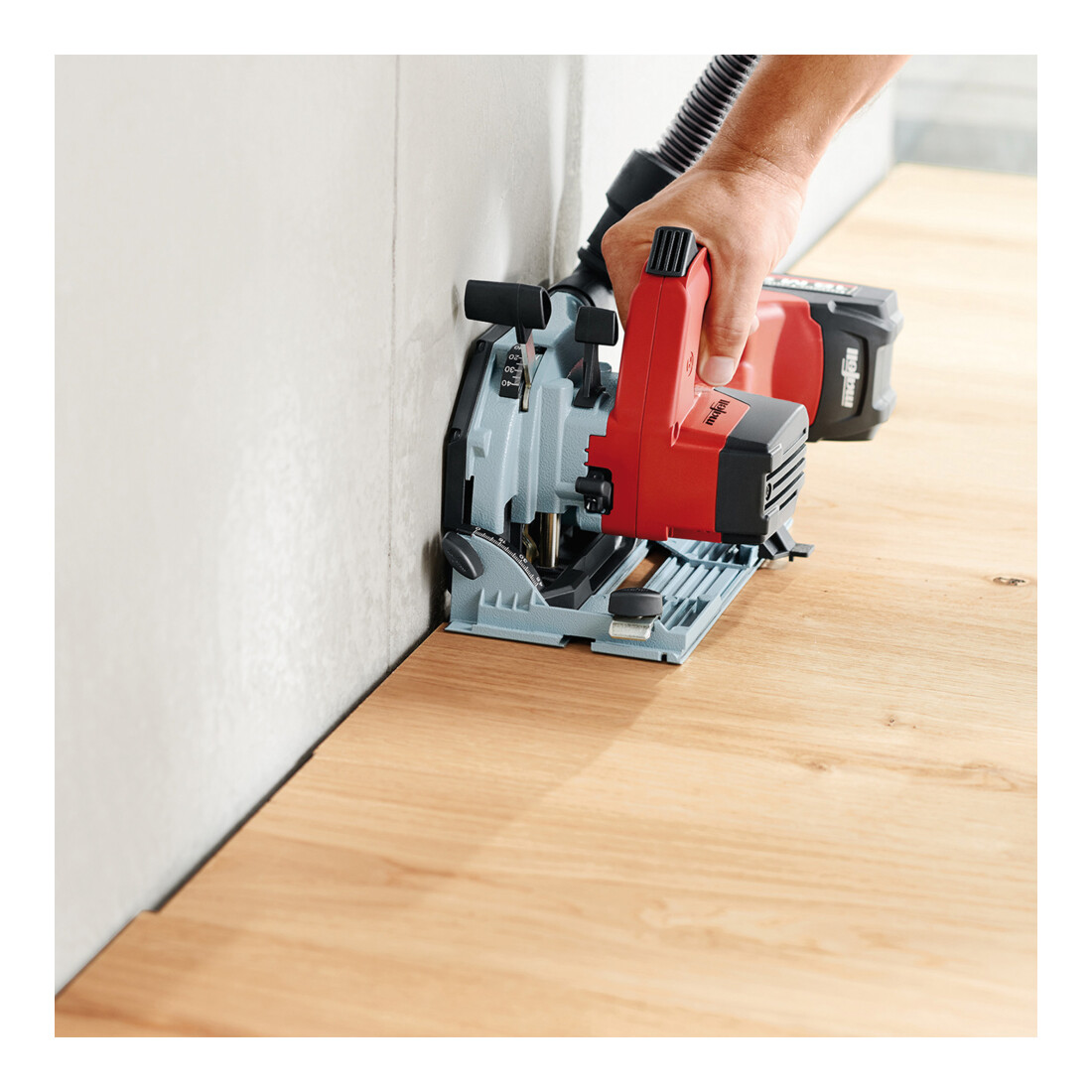 Mafell Akku-Kappschienen-Säge KSS 40 18M bl im T-MAX