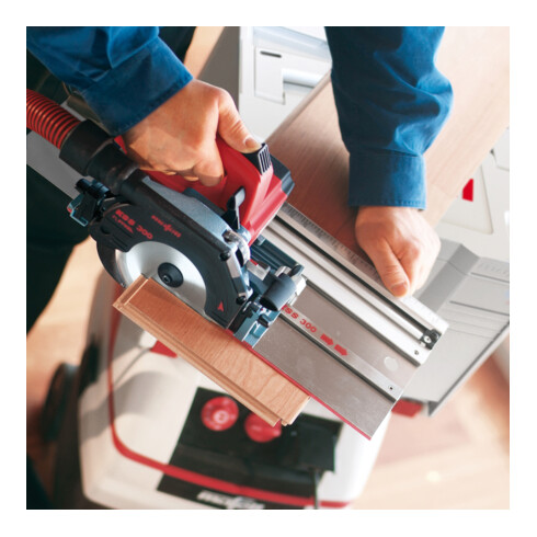 Mafell Sega a guida KSS 300 MidiMAX nel T-MAX