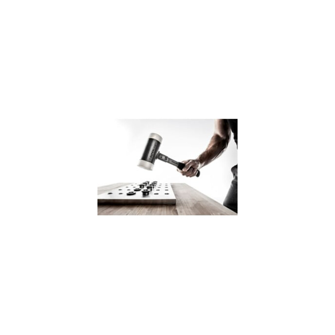 Marteau Halder Supercraft EH-3377 avec manche en tube d'acier, insert en nylon, sans recul