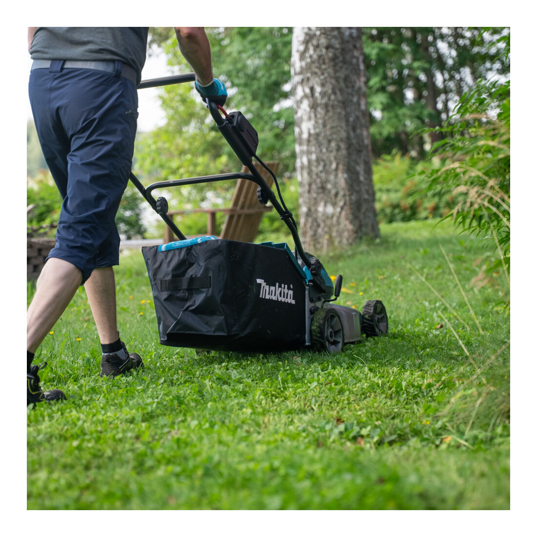 Makita Accu-grasmaaier 2x18V / 5,0 Ah, 2 accu's + dubbele oplader NIEUWHEID HERFST 2025