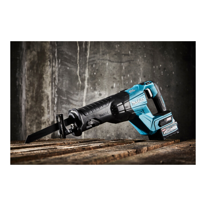 Makita accu-reciprozaag 40V JR001GM201