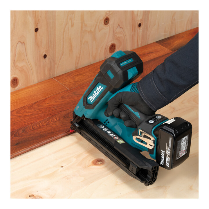 Makita Accu-staafnageltacker DBN620 18V zonder accu zonder lader