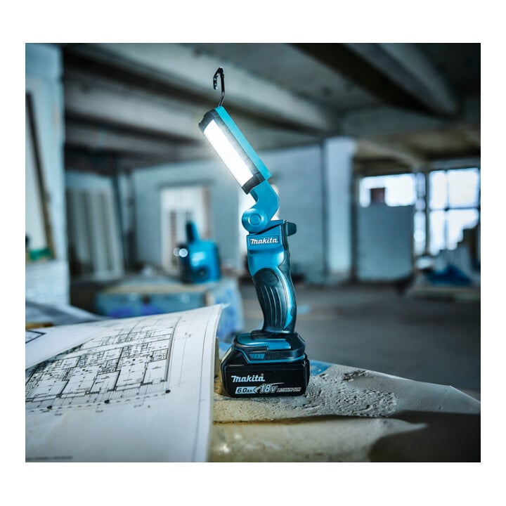 Makita acculamp DEBDML801